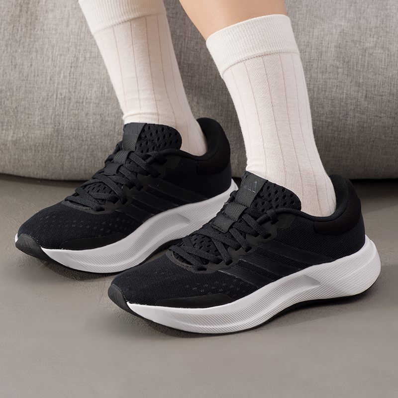 Женская обувь Adidas, оригинал – обзор и цена Lightweight Road Running Shoes