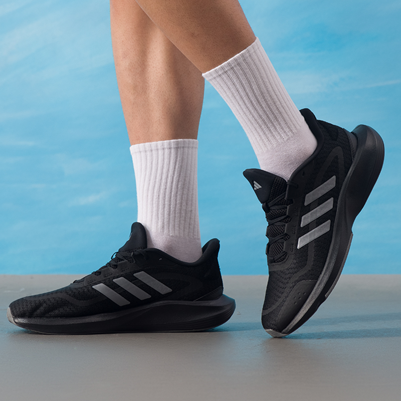Мужская и женская обувь Adidas – обзор и цена Lightweight Road Running Shoes