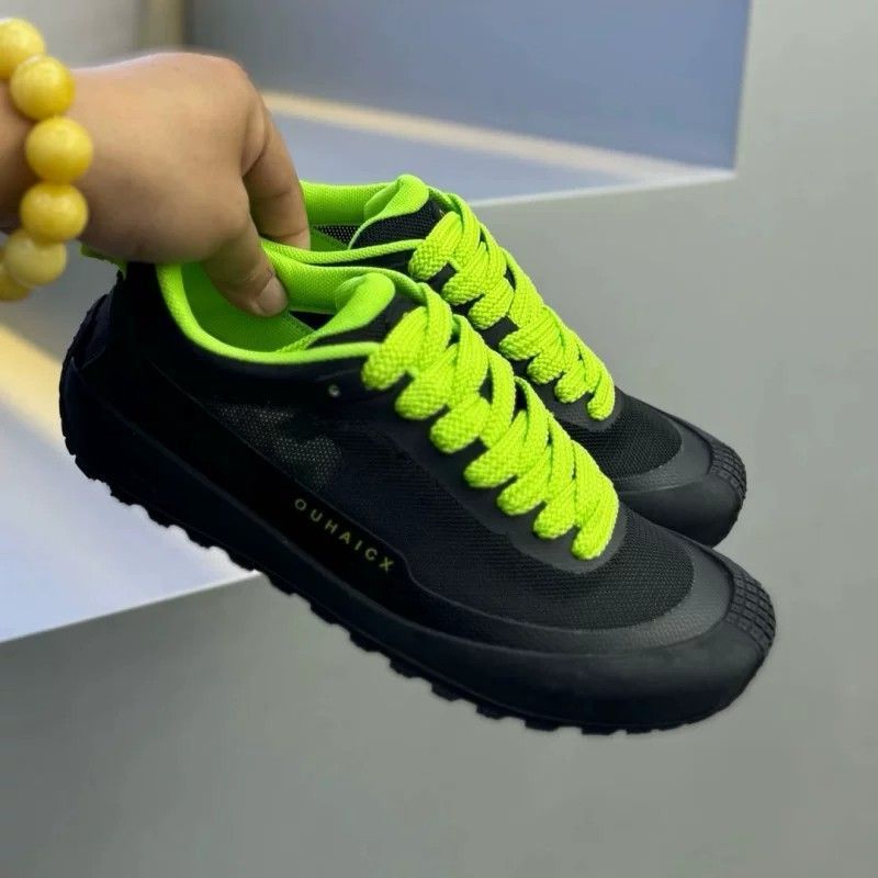 Однотонные мужские низкие крос – обзор и цена Knit Fabric Lace Up Sneakers